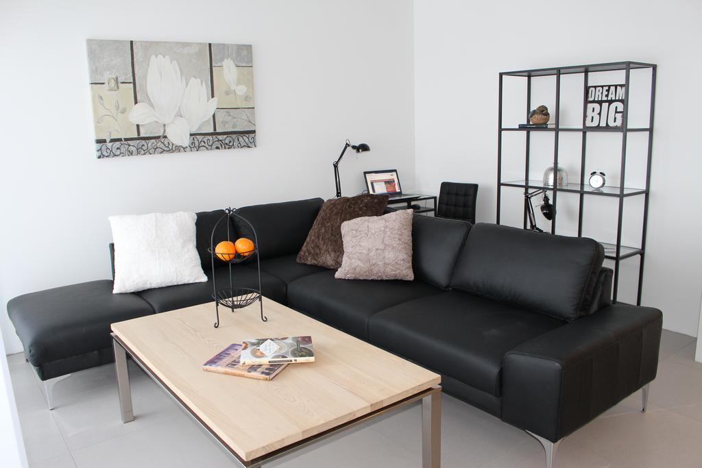 Halllandsnes Apartments آكيورِيْري الغرفة الصورة