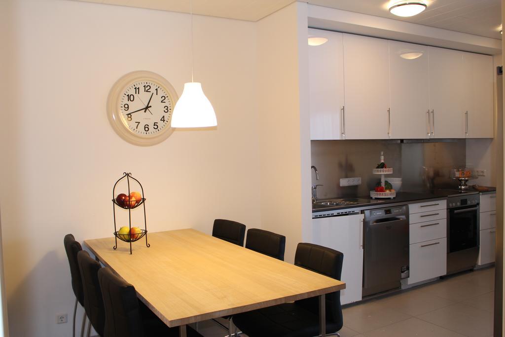 Halllandsnes Apartments آكيورِيْري الغرفة الصورة